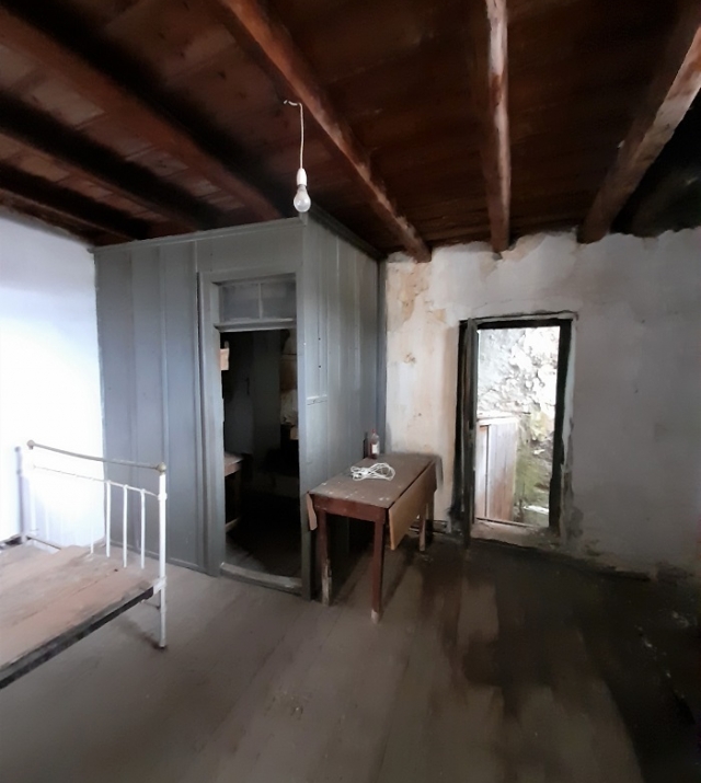 lth2705 1.jpg